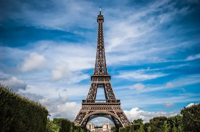 Text behind image