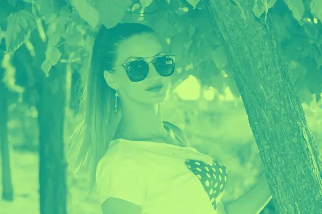 teal-lightgreen